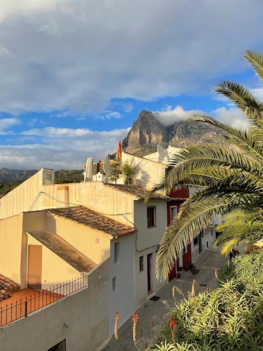 Casa De Suenos - Village House ฟีเนสตรัต ภายนอก รูปภาพ
